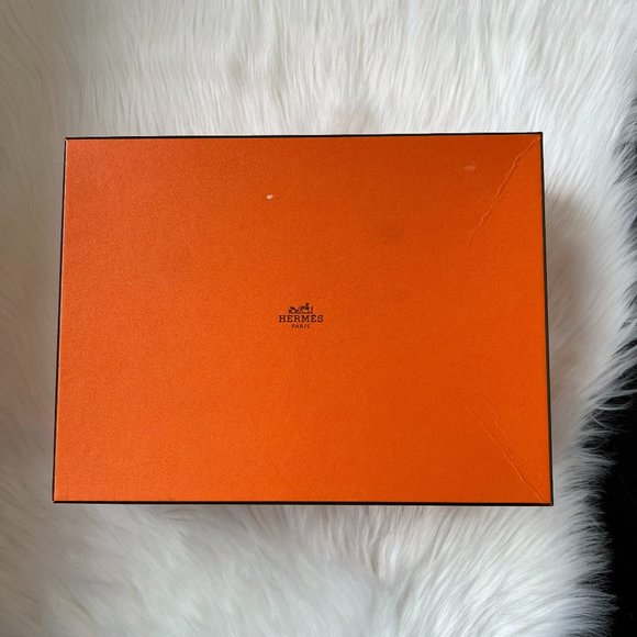 Hermès Women's Gold/Bronze Espadrille Sandals Size 38 - Picture 9 of 12